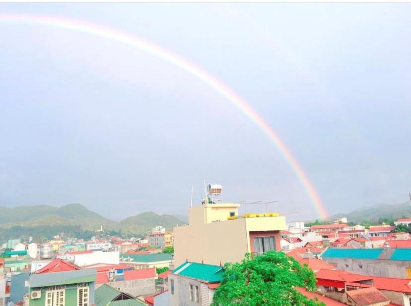 Khach San Hoang Trang Hotel Cao Bang Luaran gambar